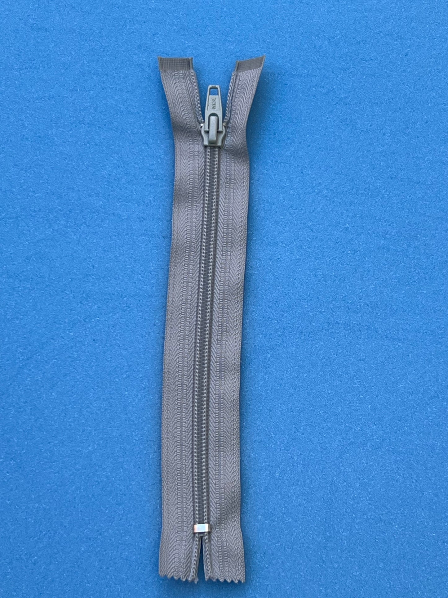 Zip Nylon 5